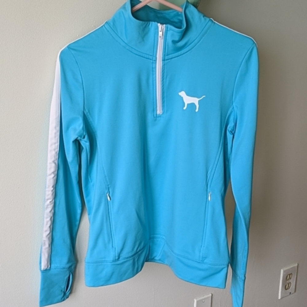 VS pink ultimate pullover